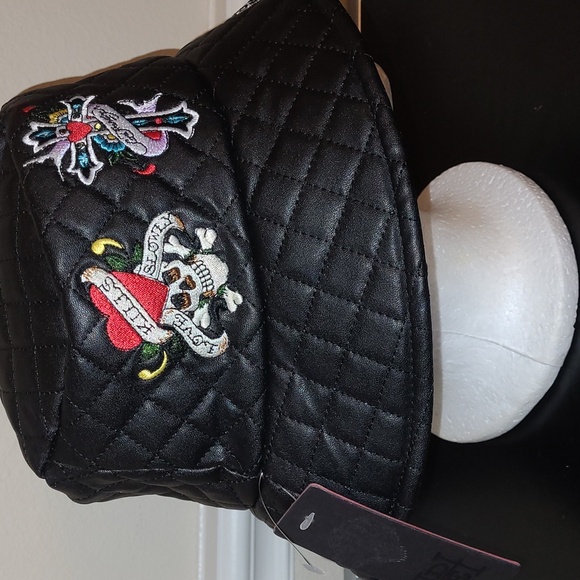 Ed Hardy Black Embroidered Bucket Hat - OSFM - Picture 2 of 11